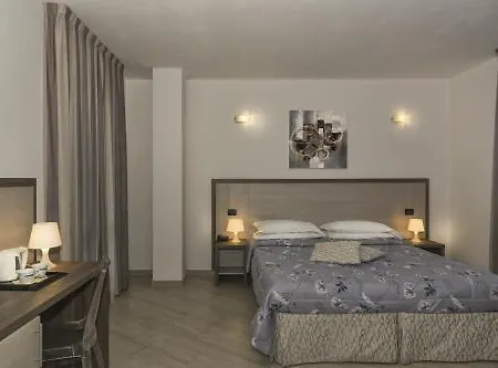 Lido Otel Lido di Camaiore