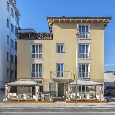Lido 酒店 利多迪卡马约雷