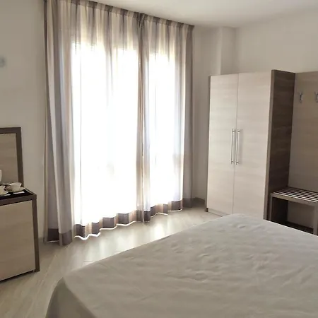 Lido 3*