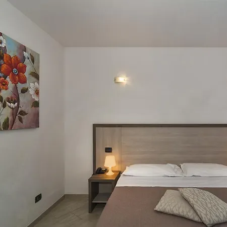 Hotel Lido 3*